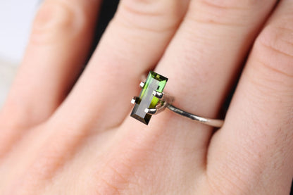 Bicolor Tourmaline Baguette 1 ct
