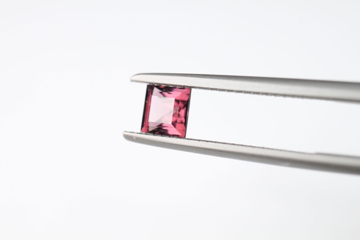 Purple Tourmaline Square 0.7 ct