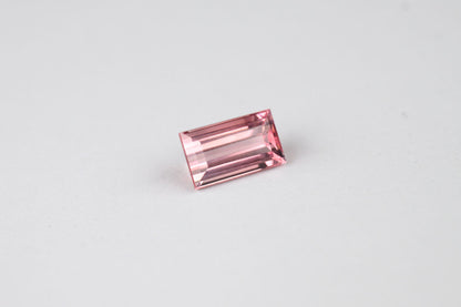 Pink Tourmaline Rectangle 0.68 ct