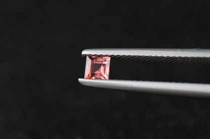 Red Tourmaline Square 0.26 ct