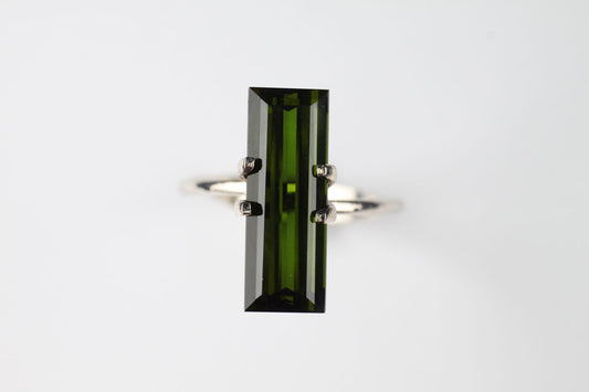 Green Tourmaline Baguette 5.8 ct