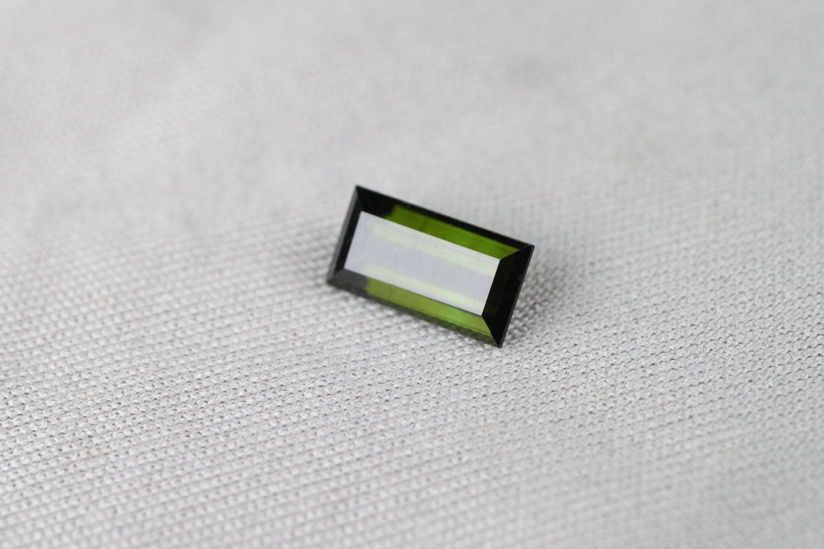 Green Tourmaline Rectangle 1.3 ct