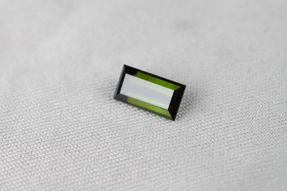 Green Tourmaline Rectangle 1.3 ct