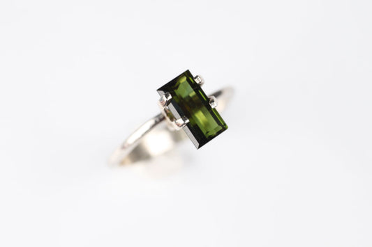 Green Tourmaline Rectangle 1.3 ct