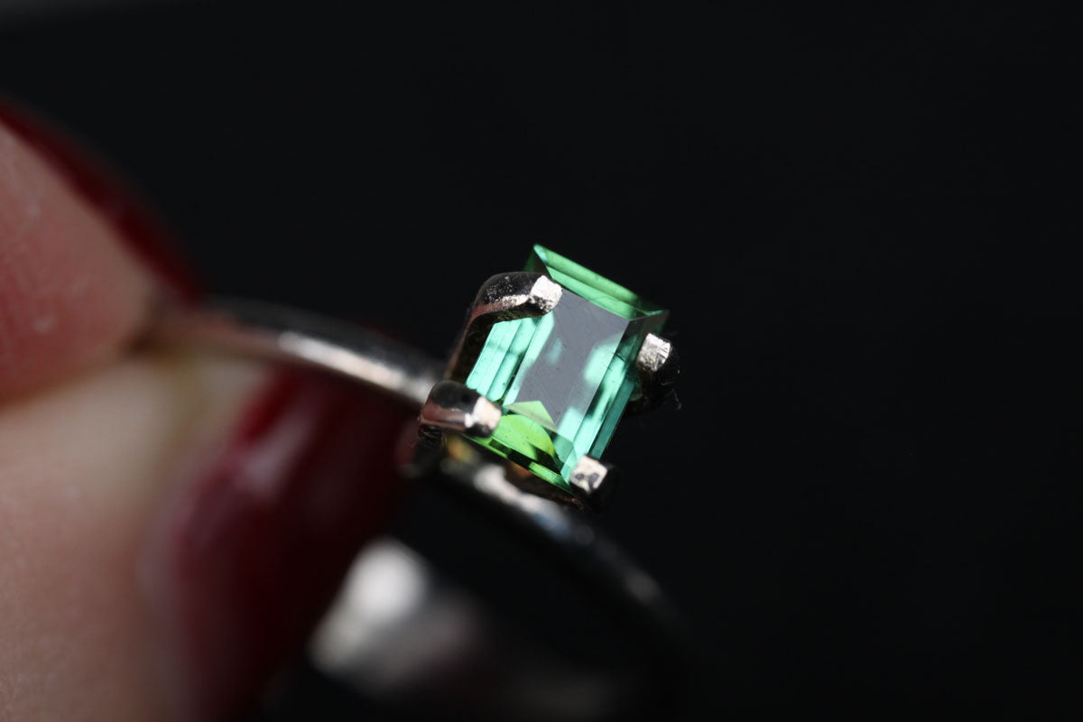 Green Tourmaline Rectangle 0.45 ct