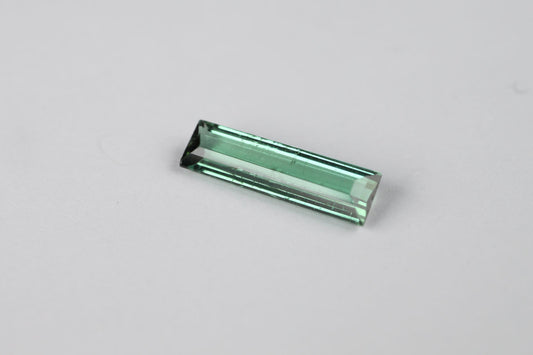 Green Tourmaline Baguette 1 ct