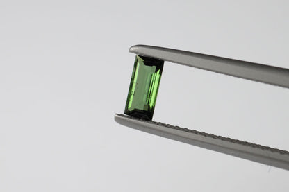 Green Tourmaline Rectangle 0.3 ct