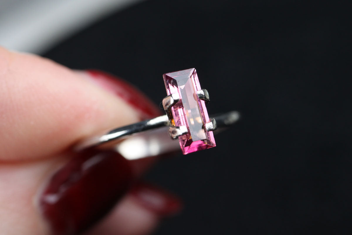 Pink Tourmaline Baguette 0.8 ct