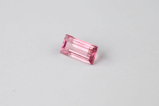 Pink Tourmaline Rectangle 0.4 ct