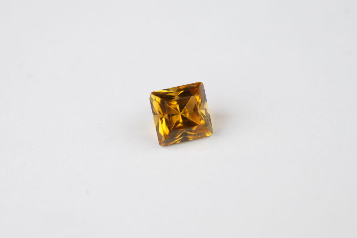 Canary Tourmaline Square 0.39 ct