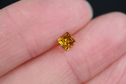 Canary Tourmaline Square 0.39 ct
