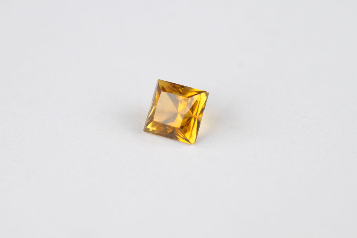 Canary Tourmaline Square 0.40 ct