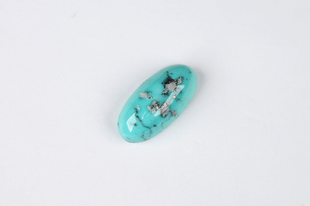 Turquoise Oval 6.75 ct