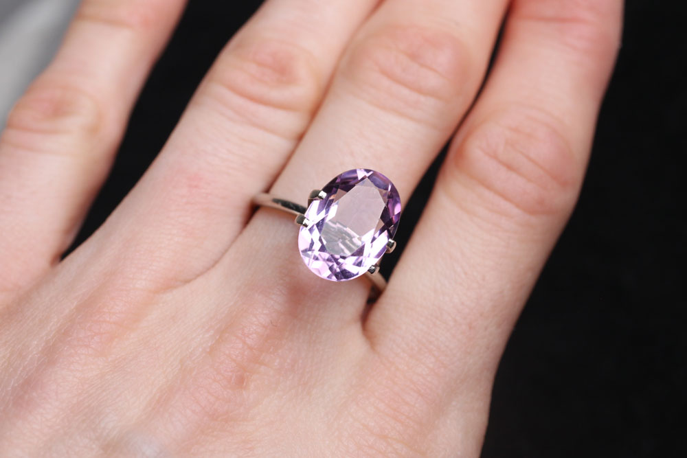 Amethyst Oval 4.77 ct