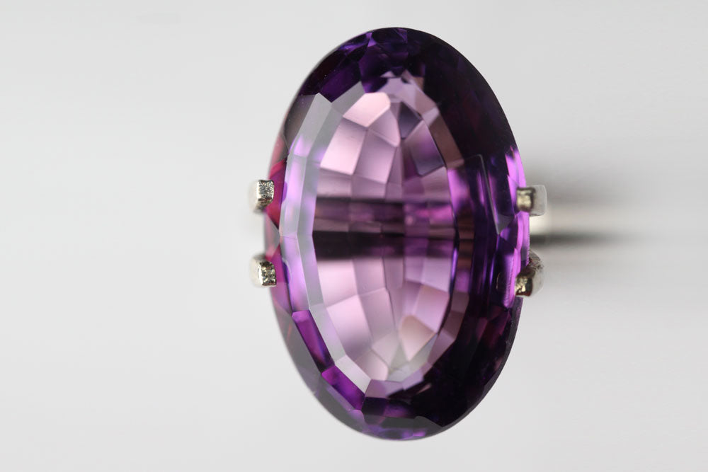 Amethyst Oval 9.5 ct