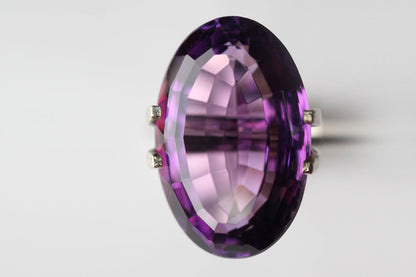 Amethyst Oval 9.5 ct