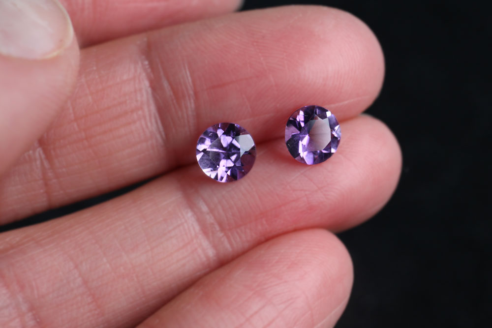Amethyst Round 6 mm Pair