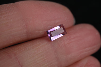 Amethyst Bicolor Rectangle 7x4 mm