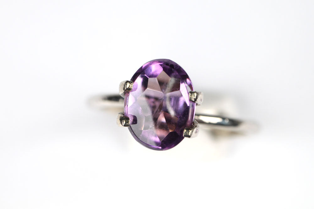 Amethyst Puresse Oval 3.3 ct Pair