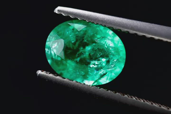 Shakiso Emerald oval 1.55 ct