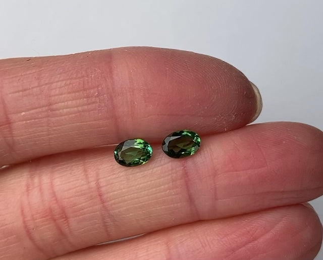 Green Tourmaline Oval 6x4 mm Pair