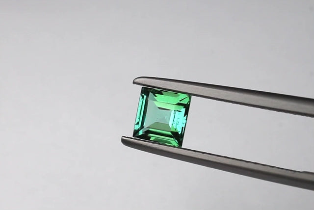 Green Tourmaline Square 0.8 ct