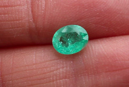 Emerald 0.75 ct